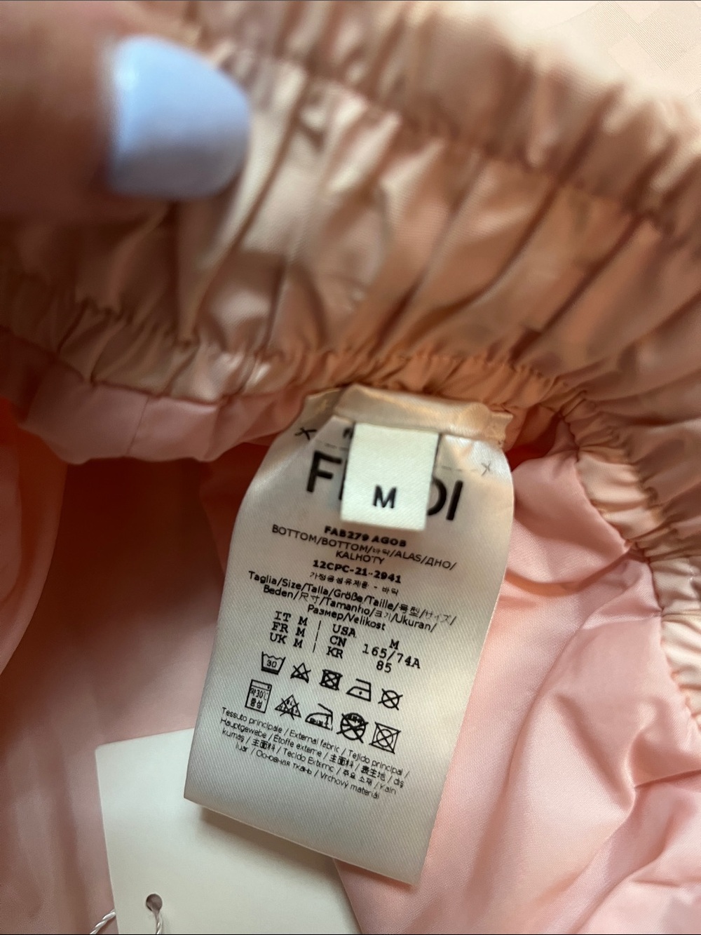 NEW Fendi FF Women’s Shorts size M ⭐️ - Picture 5 of 6